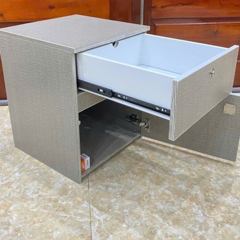 Tủ Đầu Giường Cỡ Lớn VIP 50x40x40 - Nội Thất Cao Cấp Đã Lắp Ráp Sẵn, Phù Hợp Với Không Gian Phòng Ngủ Gọn Gàng