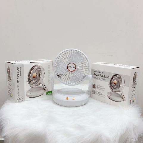 {BH 2 NĂM} Quạt Tích Điện Mini Jubilee Mart Có Đèn LED, 3 Chế độ Gió Xoay 90 độ Sử Dụng Lên Đến 8h