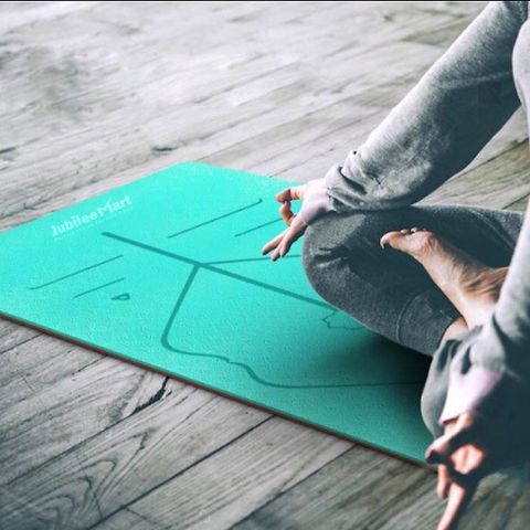 Thảm Tập Yoga Định Tuyến 2 Lớp TPE Chống Trượt Jubilee Mart - Tặng Kèm Túi Đựng, Giúp Cải Thiện Tư Thế Tập Luyện An Toàn