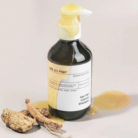 Dầu Gội Gừng Lab On Hair 300ml - Hỗ Trợ Cải Thiện Rụng Tóc, Kích Thích Mọc Tóc Với Nhân Sâm Và Redensyl