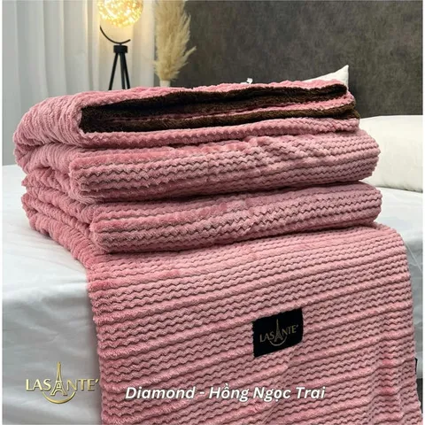 Chăn Lông Cừu Mỏng Thu Đông 2 Lớp Lasante Ấm Áp, Siêu Nhẹ Kích Thước 2m1x2m4 Nặng 2.1 Kg