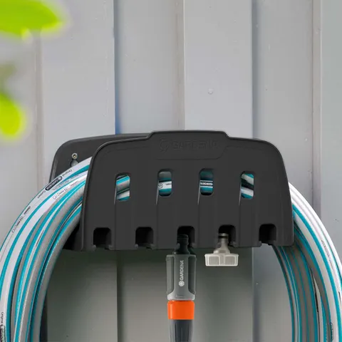 Giá Đỡ Ống Treo Tường Gardena 00241-20 - Thiết Kế Tiết Kiệm Không Gian, Chất Liệu Nhựa Cao Cấp, Phụ Kiện Tưới Vườn Tiện Dụng