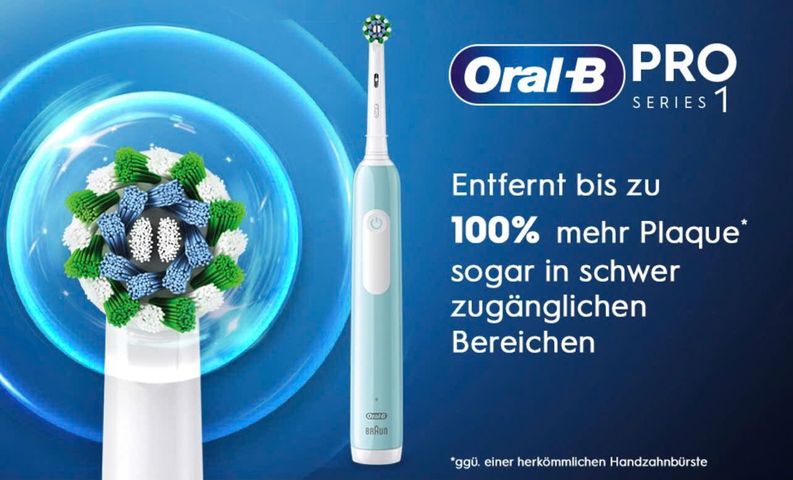 Bàn Chải Đánh Răng Điện Oral-B Pro Series 1 Màu Xanh - Công Nghệ Làm Sạch Tối Ưu, Bảo Vệ Nướu, Tương Thích Mọi Nhu Cầu