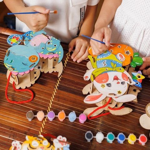 Lồng Đèn Trung Thu Gỗ Tự Tô Màu Cho Bé – Đèn Gỗ Tự Lắp Ráp, Tô Màu Sáng Tạo - Đồ chơi thủ công cho bé
