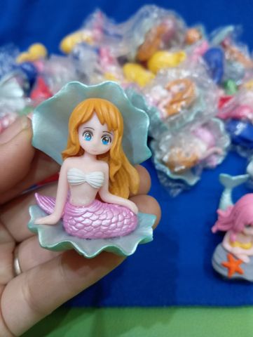 Mô Hình Nàng Tiên Cá Mini Trang Trí Bể Cá Thủy Sinh - Sản Phẩm PVC An Toàn Dành Cho Thú Cưng và Không Gian Sống Vui Nhộn