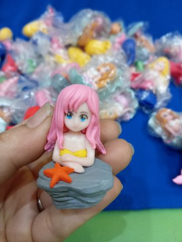 Mô Hình Nàng Tiên Cá Mini Trang Trí Bể Cá Thủy Sinh - Sản Phẩm PVC An Toàn Dành Cho Thú Cưng và Không Gian Sống Vui Nhộn