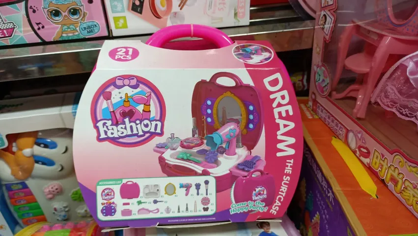 Fashion Dream Bộ Vali Trang Điểm Đồ Chơi Cho Bé Gồm 21 Chi Tiết 8228 Dream The Suitcase
