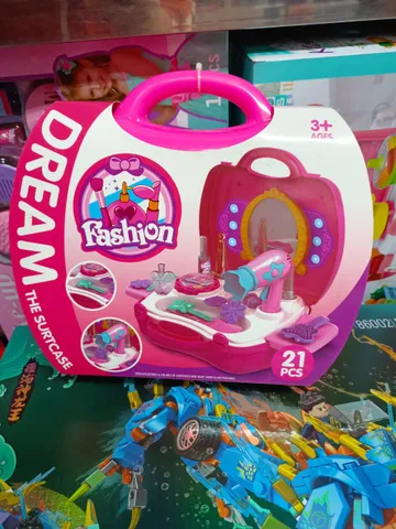 Fashion Dream Bộ Vali Trang Điểm Đồ Chơi Cho Bé Gồm 21 Chi Tiết 8228 Dream The Suitcase