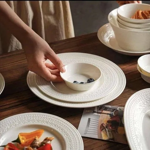 Bộ Bát Đĩa Cao Cấp Mikasa 22 Món - Bộ Đồ Ăn Sang Trọng Với Phong Cách Cổ Điển Và Thiết Kế Tinh Tế, Quà Tặng Hoàn Hảo cho Mọi Dịp