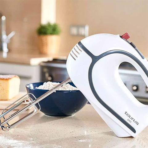 Máy Đánh Trứng Cầm Tay Taurus Giro 500W - 5 Tốc Độ, Chất Liệu Inox Cao Cấp, Thiết Kế Nhỏ Gọn, Màu Trắng, Dễ Dàng Sử Dụng
