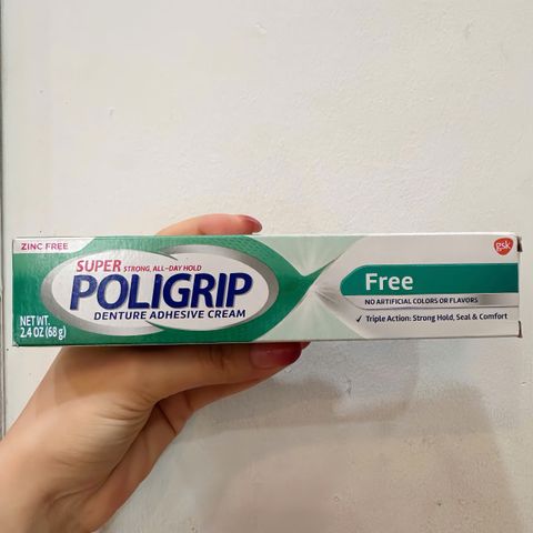 Keo Dán Hàm Răng Giả Poligrip Super - Không Mùi, Giữ Chặt Suốt 12 Giờ, Ngăn Ngừa Kích Ứng, Sản Phẩm Chăm Sóc Răng Miệng Từ Anh Quốc
