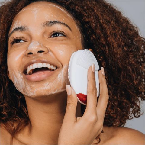 Máy Rửa Mặt Thông Minh STIMUBRUSH - Làm Sạch Sâu, Massage Da, Tẩy Tế Bào Chết, Công Nghệ Rung Âm Thanh Cao Cấp Chăm Sóc Da