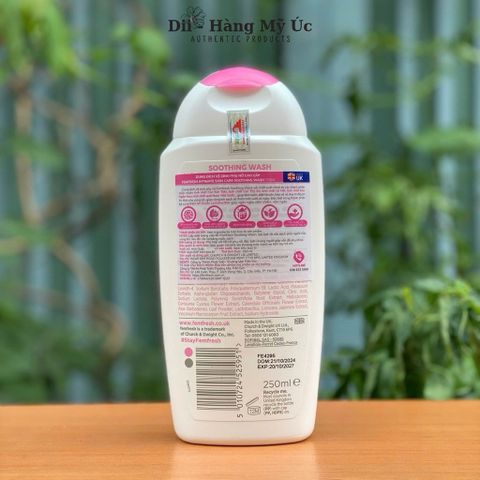 Dung dịch vệ sinh phụ nữ Femfresh Soothing Wash 250ml - Hỗ trợ kháng viêm, tươi mát, an toàn cho mọi phụ nữ.