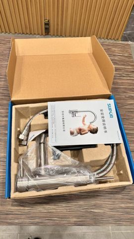 Vòi Chậu Rửa Lavabo Xoay 360° SUPOR 212828-02-LS Bằng Inox Cao Cấp - Thiết Kế Sang Trọng, Tiết Kiệm Nước, Dễ Lắp Đặt