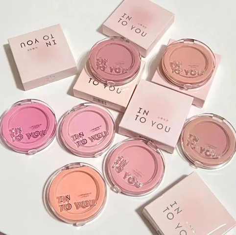 Phấn Má Hồng Into You Fluffy Pillow Single Blusher 5G - Phấn Trang Điểm Tươi Tắn, Bền Màu, Thiết Kế Nhỏ Gọn Dễ Mang Theo