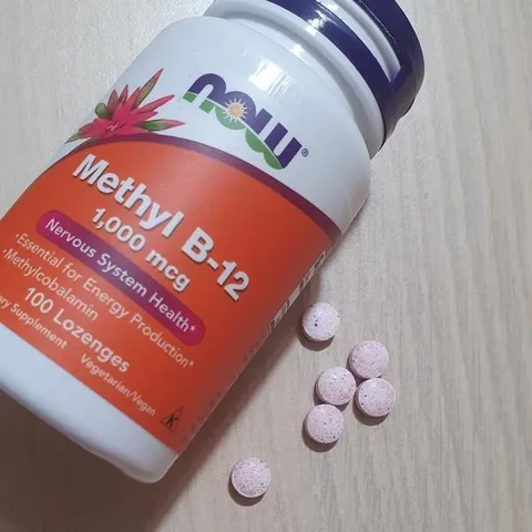 Viên ngậm Vitamin B12 Methyl 1000mcg Thuần Chay NOW Foods - Hỗ trợ Hệ Thần Kinh và Tăng Cường Năng Lượng, 100 Viên