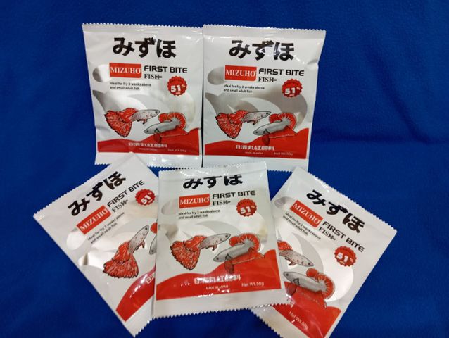 Cám Mizuho FIRST BITE 50g - Thức Ăn Cao Cấp Cho Cá Guppy và Betta, Giúp Cá Khỏe Mạnh và Phát Triển Nhanh Chóng
