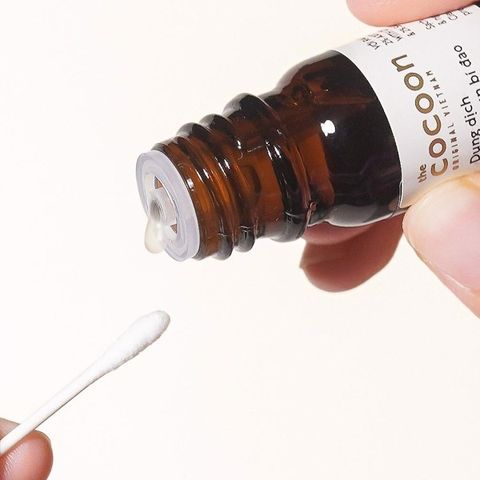 Dung Dịch Chấm Mụn Bí Đao Cocoon 5ml - Trị Mụn An Toàn Với Chiết Xuất Tự Nhiên và Salicylic Acid