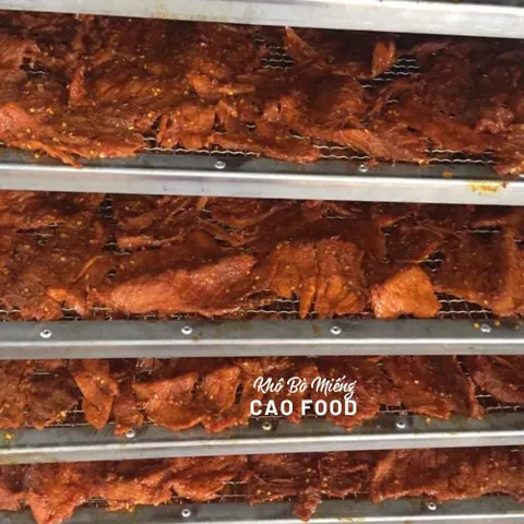 Khô Bò Miếng CAO FOOD - 100% Thịt Bò Tươi Nguyên Chất, Đặc Sản Thơm Ngon, Hương Vị Đặc Trưng Miền Trung, Túi 500g