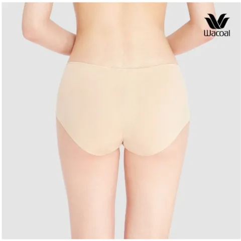 Quần Lót Wacoal 325 Không Đường May - Đồ Lót Nữ Full Mông, Chất Liệu Mềm Mịn, Thoáng Khí, Có Màu Da & Đen, Thích Hợp Mỗi Ngày