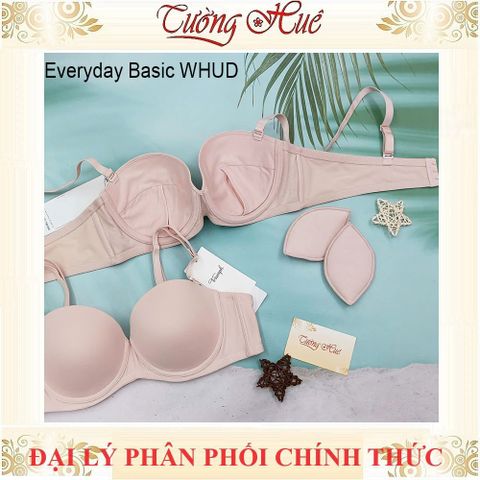 Áo lót nữ Triumph Simply Everyday Basic WHUD – Cúp ngang, gọng đệm mút nâng, dây tháo rời, thoải mái và không hằn trên áo ngoài.