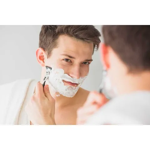 Bọt cạo râu Gillette Dành cho Da Thường Shave Foam Original Scent - 300ml - Đỏ