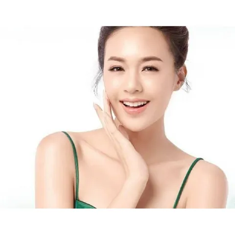Kem WLeza Ngừa Nám Tàn Nhang Thâm Mụn 15g - Dưỡng Da Trắng Mịn An Toàn Cho Làn Da Châu Á
