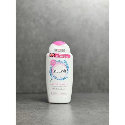 Dung dịch vệ sinh phụ nữ Femfresh Soothing Wash 250ml - Nhập khẩu chính ngạch, an toàn, tươi mát, kháng khuẩn, hàng Anh