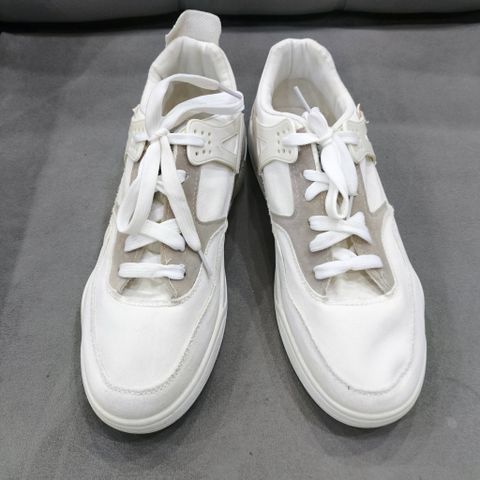 Giày Thể Thao Nam G30 Trắng - Sneaker Vải Dễ Phối Đồ, Phong Cách Đi Học, Đi Chơi - Ảnh Thật, Giá Tốt, Zalo Liên Hệ Ngay!