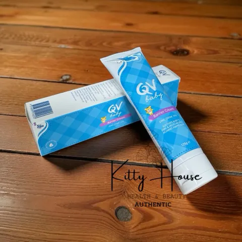 Kem chống hăm tã QV Baby Barrier Cream 125g - Giúp bảo vệ làn da nhạy cảm của bé khỏi hăm tã và kích ứng, an toàn và hiệu quả.