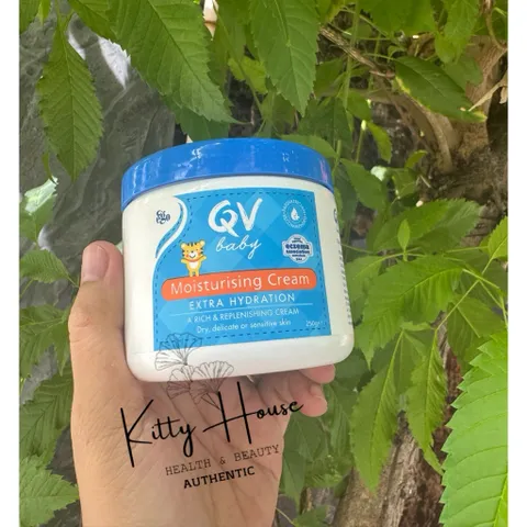 Kem Dưỡng Ẩm QV Baby Moisturising Cream 250g - An Toàn Cho Da Nhạy Cảm, Giảm Khô, Làm Dịu Bệnh Chàm, Vảy Nến Cho Bé