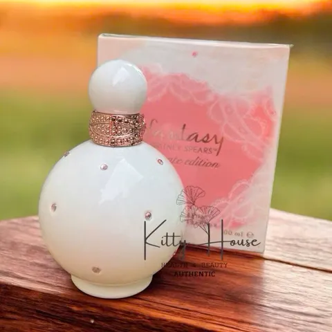 Nước hoa nữ Britney Spears Fantasy Intimate Edition 100ml - Hương thơm Floral Amber quyến rũ từ vải thiều và hoa nhài