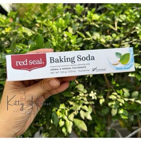 Kem đánh răng thảo dược thuần chay Red Seal 100g - Trắng răng, thơm miệng, bảo vệ lợi, chiết xuất tự nhiên từ dầu hồi, hương thảo, keo ong