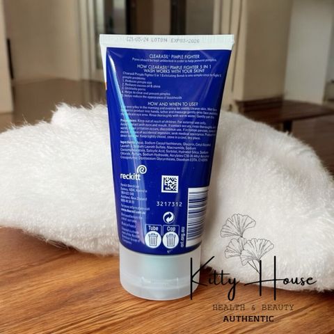 Sữa Rửa Mặt Tẩy Tế Bào Chết Clearasil Pimple Fighter 5 Trong 1 Chống Mụn 150ml - Làm Sạch Da, Ngăn Ngừa Mụn Tối Ưu