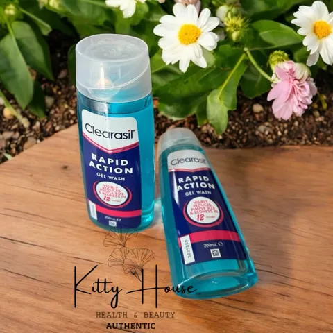 Sữa Rửa Mặt Gel Clearasil Ultra Rapid Action 200ml - Giúp Giảm Mụn Nhanh Chóng Trong 12 Giờ, Được Bác Sĩ Da Liễu Kiểm Nghiệm