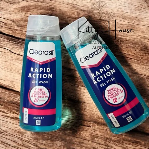 Sữa Rửa Mặt Gel Clearasil Ultra Rapid Action 200ml - Giúp Giảm Mụn Nhanh Chóng Trong 12 Giờ, Được Bác Sĩ Da Liễu Kiểm Nghiệm