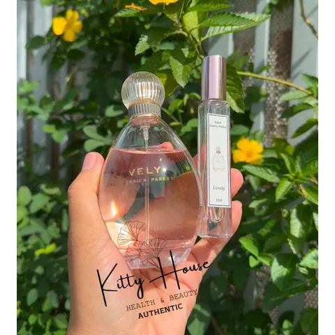 Nước hoa nữ Sarah Jessica Parker Lovely Eau de Parfum 10ml - Hương thơm ngọt ngào, quyến rũ cho phong cách hiện đại