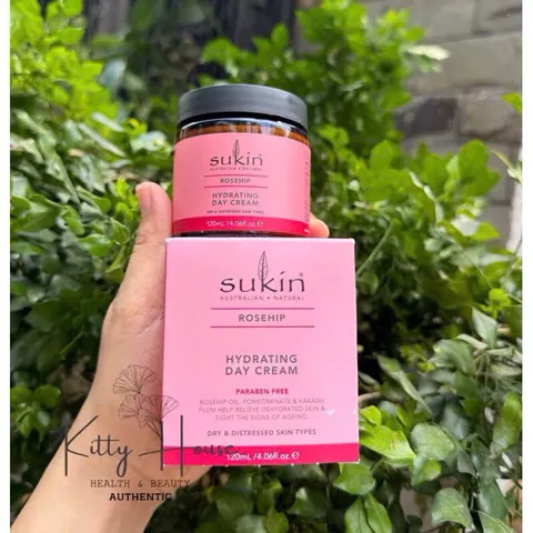 Kem Dưỡng Da Ban Ngày Sukin Rosehip 120ml - Giúp Làm Sáng, Căng Mịn, Chống Lão Hóa, Phù Hợp Với Mọi Loại Da