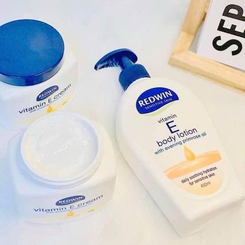Kem Dưỡng Da Redwin Vitamin E & Tinh Dầu Anh Thảo 400ml - Dưỡng Ẩm, Làm Mềm Da An Toàn Cho Mọi Loại Da