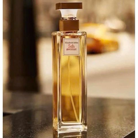 Nước hoa nữ Elizabeth Arden 5th Avenue Eau de Parfum 125ml - Hương Hoa Cỏ Cổ Điển Gợi Cảm Dành Cho Phái Đẹp