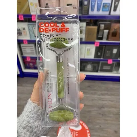 Thanh Lăn Mặt Ngọc Bích Revlon - Cây Lăn Đá Facial Roller Chống Lão Hóa, Se Khít Lỗ Chân Lông, Đắp Mặt, Phù Hợp Mọi Loại Da