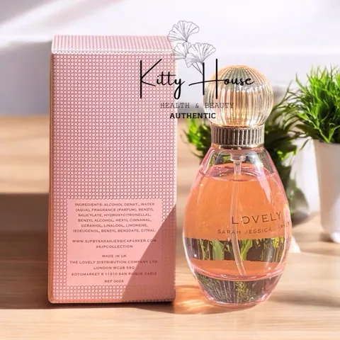Nước hoa Sarah Jessica Parker Lovely Eau De Parfum 30ml - Hương ngọt ngào, nhẹ nhàng, hoàn hảo cho phái đẹp mỗi ngày