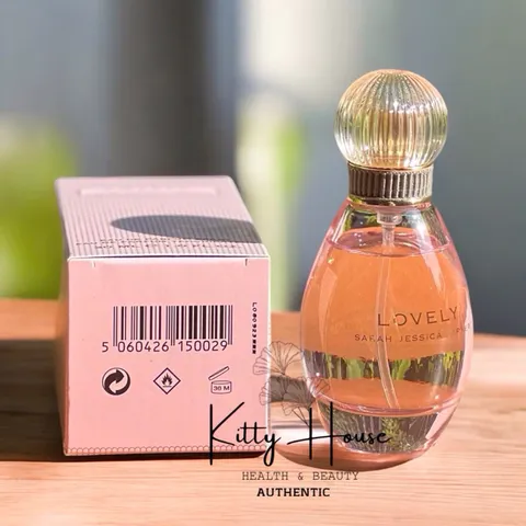Nước hoa Sarah Jessica Parker Lovely Eau De Parfum 30ml - Hương ngọt ngào, nhẹ nhàng, hoàn hảo cho phái đẹp mỗi ngày