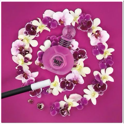 Nước Hoa Nữ Katy Perry Mad Potion 100ml - Hương Vani Phương Đông, Ngọt Ngào, Phong Cách Đương Đại, Quà Tặng Tuyệt Vời