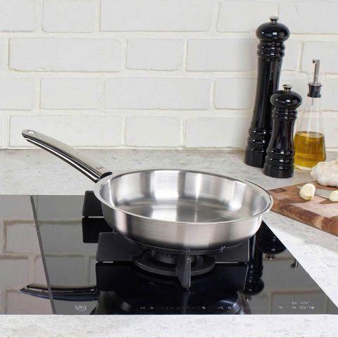 Chảo Fissler Pure Collection 24cm - Chảo Bếp Từ Cao Cấp, Chất Liệu Inox Tái Chế, Thiết Kế Hiện Đại
