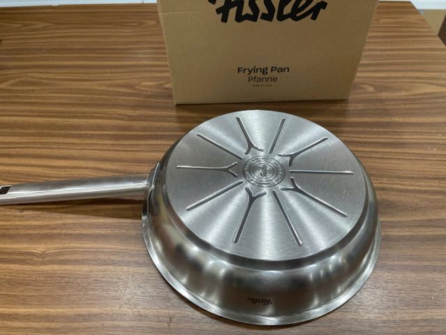 Chảo Fissler Original Profi Collection 24cm - Chảo Inox Chuyên Nghiệp Không Tráng Phủ, Dùng Cho Bếp Từ và Lò Nướng, Hàng Đức