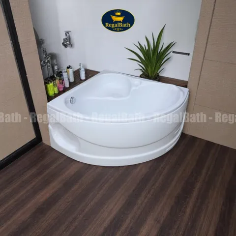 Bồn Tắm Góc Mini 1m2 Regalbath (RB-12RA) - Thiết Kế Bo Góc Tiết Kiệm Diện Tích - Phù Hợp Cho Phòng Tắm Nhỏ và Spa Gia Đình