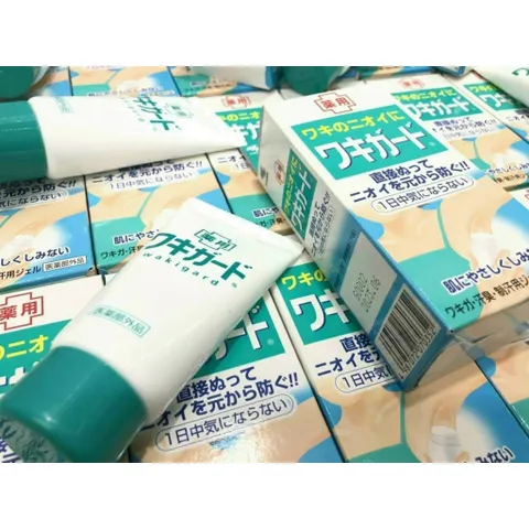 Lăn Gel Khử Mùi Hôi Nách Nhật Bản Kobayashi 50gr - Giải Pháp Tự Tin, Nhỏ Gọn, Hiệu Quả Trong Mọi Tình Huống