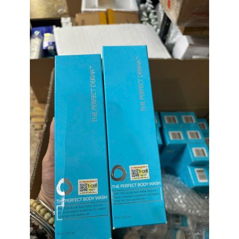 Sữa Dưỡng Thể & Sữa Tắm Trắng Da Chống Lão Hoá Perfect Body Lotion 15% Glycolic Acid - Tẩy Tế Bào Chết & Làm Sáng Da 250ml