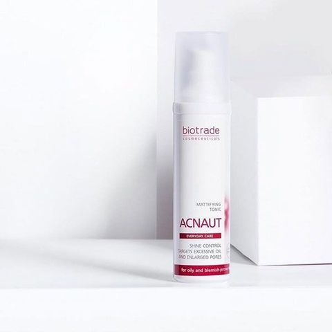 Kem Dưỡng Ẩm Biotrade Acnaut Hydro Active Cream 60ml - Phục Hồi Da Sau Mụn, Chống Viêm, Duy Trì Độ Ẩm, Cho Da Hỗn Hợp và Dầu